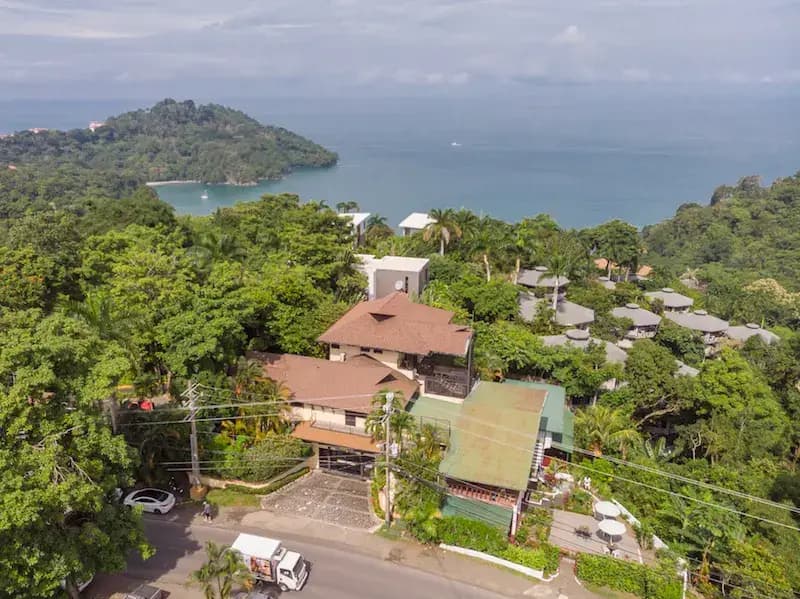 Utopia by Tulemar Resort